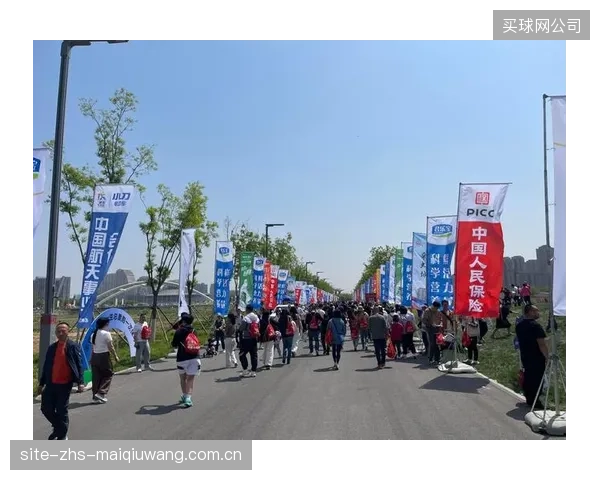 当百城一面的马拉松赛事让跑者审美疲劳，城市体育旅游的下一个增长点究竟在何方？